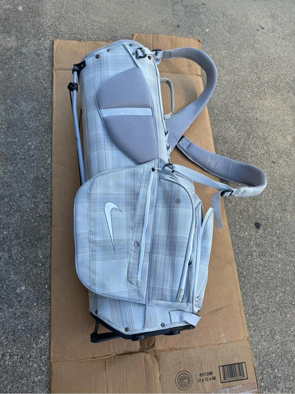 Nike Light Gray Plaid Men’s Golf Stand Bag